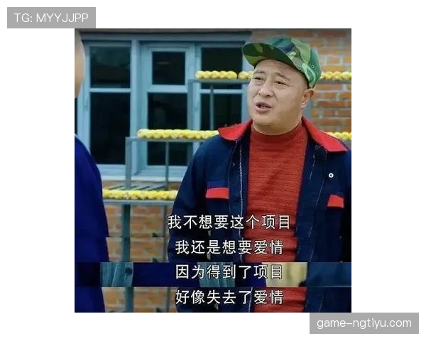 李小鹏训练时像隐形富豪，出手豪气到连器械都奢侈炸了